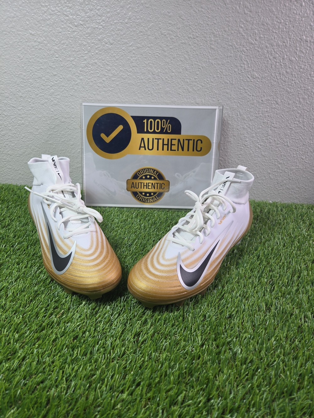 NIKE ZOOM AIR VAPOR PRO 1 WHITE METALLIC GOLD CLEATS FB3298-103 Size 11.5 - Picture 2 of 9